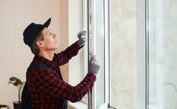 Comment isoler des fenêtres anciennes pour améliorer la performance thermique de votre maison