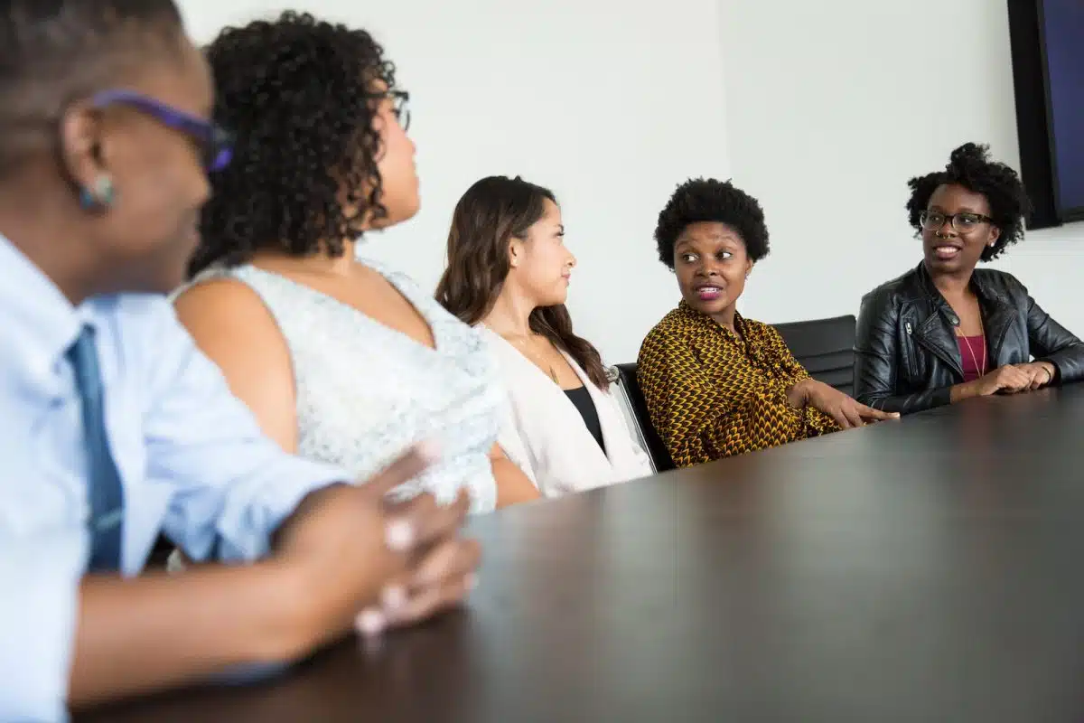 Les avantages d'organiser un séminaire au Mans : découvrez notre guide complet