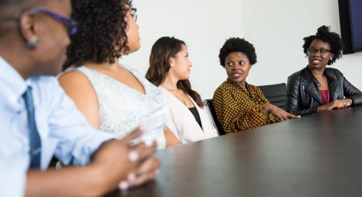 Les avantages d'organiser un séminaire au Mans : découvrez notre guide complet